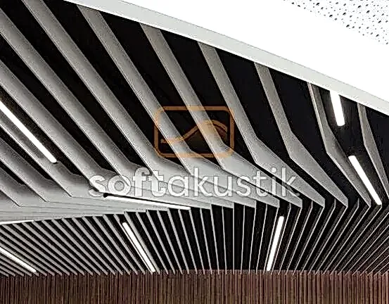 cam-yunu-dolgulu-baffle-tavan-paneli-muzik-studyolari