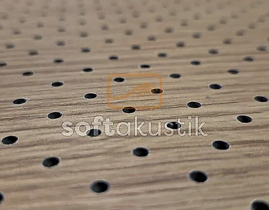 2000-delikli-ahsap-panel-otel-ve-konaklama