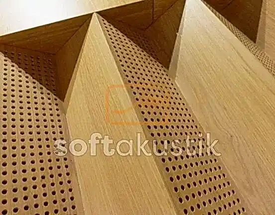 2000-delikli-ahsap-panel-restoran-ve-kafeler