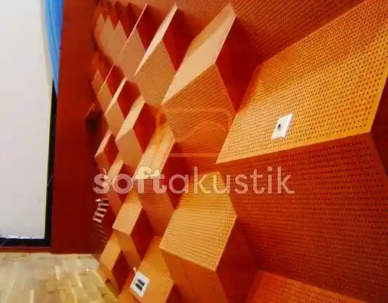 4000-delikli-ahsap-panel-kutuphaneler