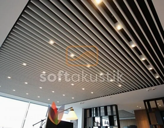 akustik-baffle-ahsap-tavan-paneli-otel-ve-konaklama