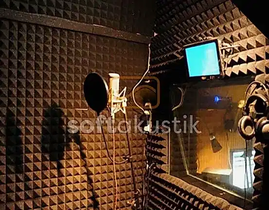enstruman-odasi-ses-yalitimi-ve-tavan-akustigi
