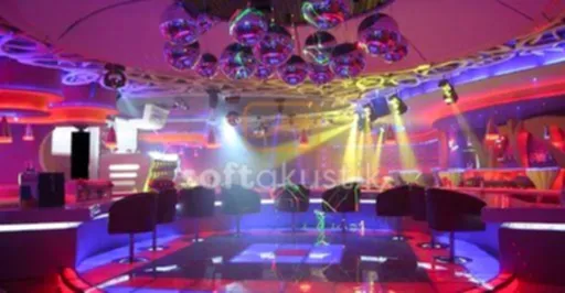 gece-kulubu-akustigi-ve-dj-performanslari