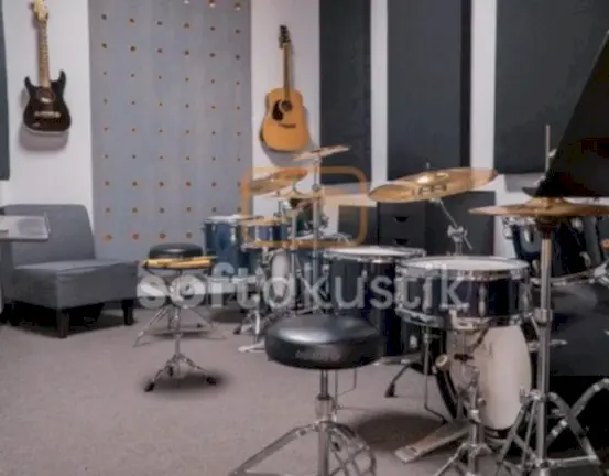 konservatuar-akustigi-ve-istenmeyen-sesleri-engelleme