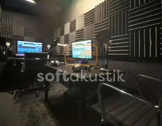 radyo-istasyonu-ses-yalitimi-ve-muzik-yayin-kalitesi