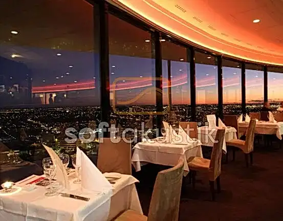 restaurant-akustigi-ve-ses-emici-tavan-panelleri