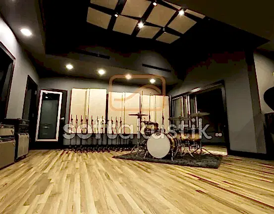 ses-kayit-odasi-akustigi-ve-ses-kalitesini-artirma