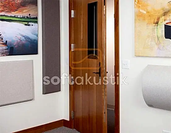 ses-yalitimli-kapi-ve-hastane-ortami