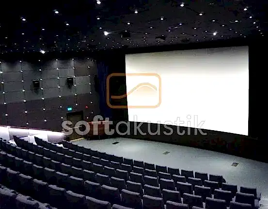 sinema-salonu-akustigi-ve-akustik-kumas-kaplama