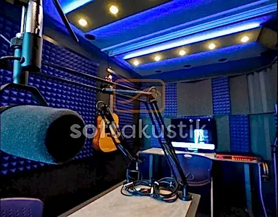 studyo-akustigi-icin-akustik-sunger-cozumleri
